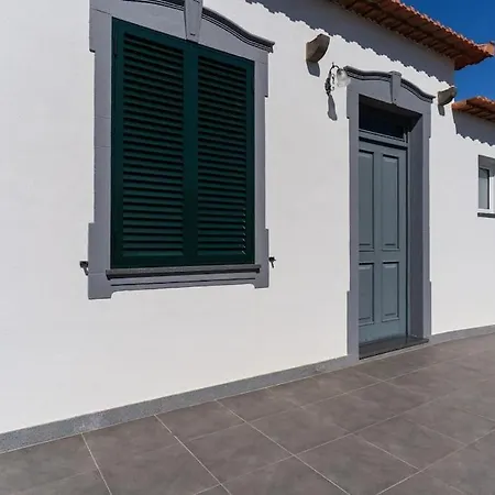 La Paloga Villa *