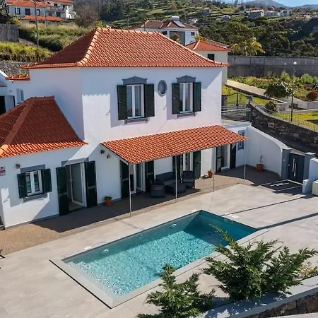 La Paloga Villa